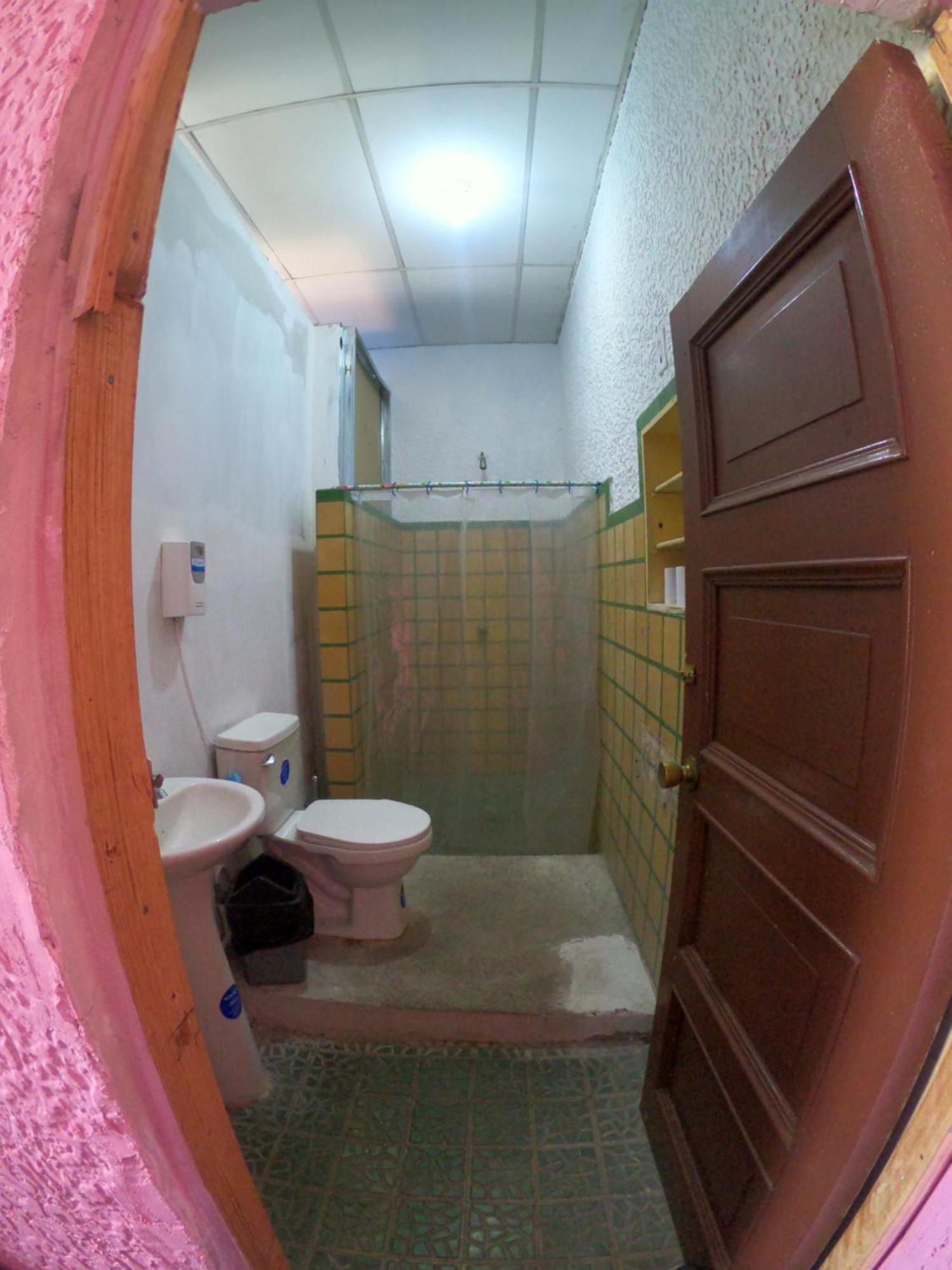 Ricks Hostel 산타 아나 외부 사진